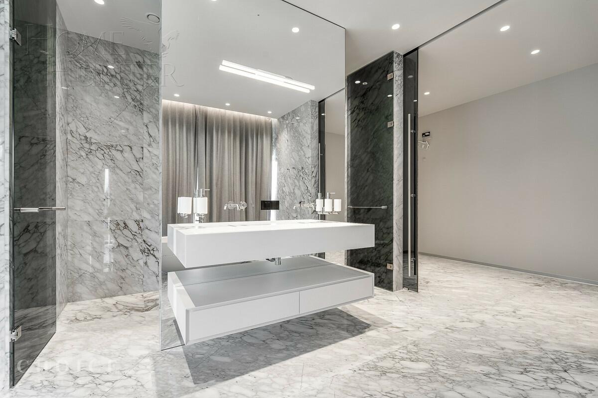 2-этажный коттедж 852 м² с отделкой