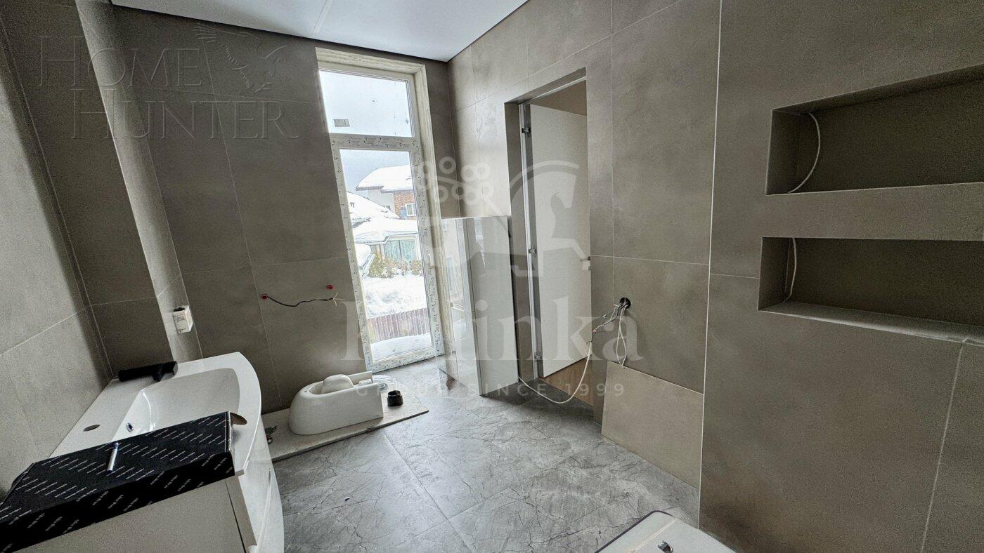 2-этажный коттедж 176 м² с отделкой