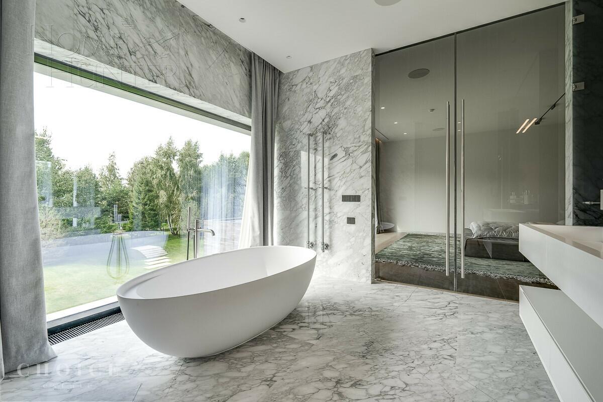 2-этажный коттедж 852 м² с отделкой