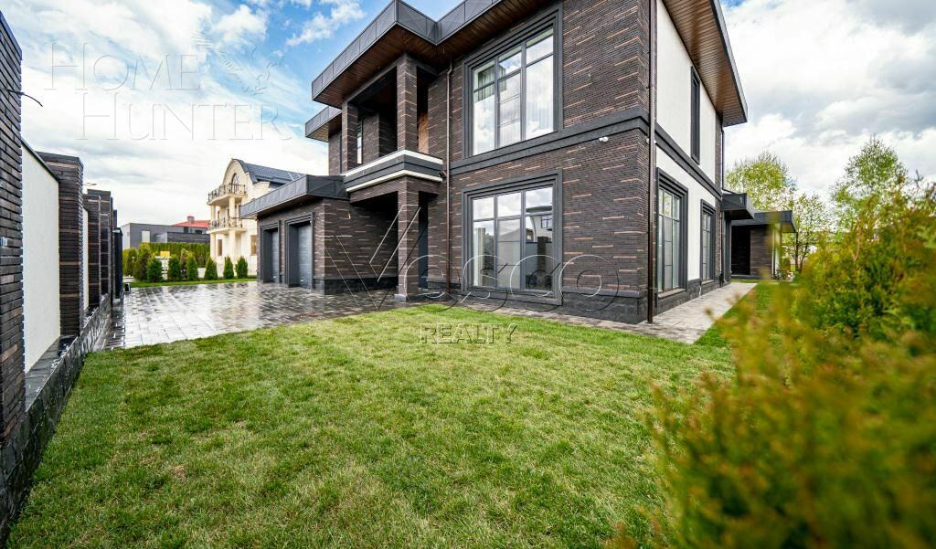 2-этажный коттедж 570 м² с отделкой