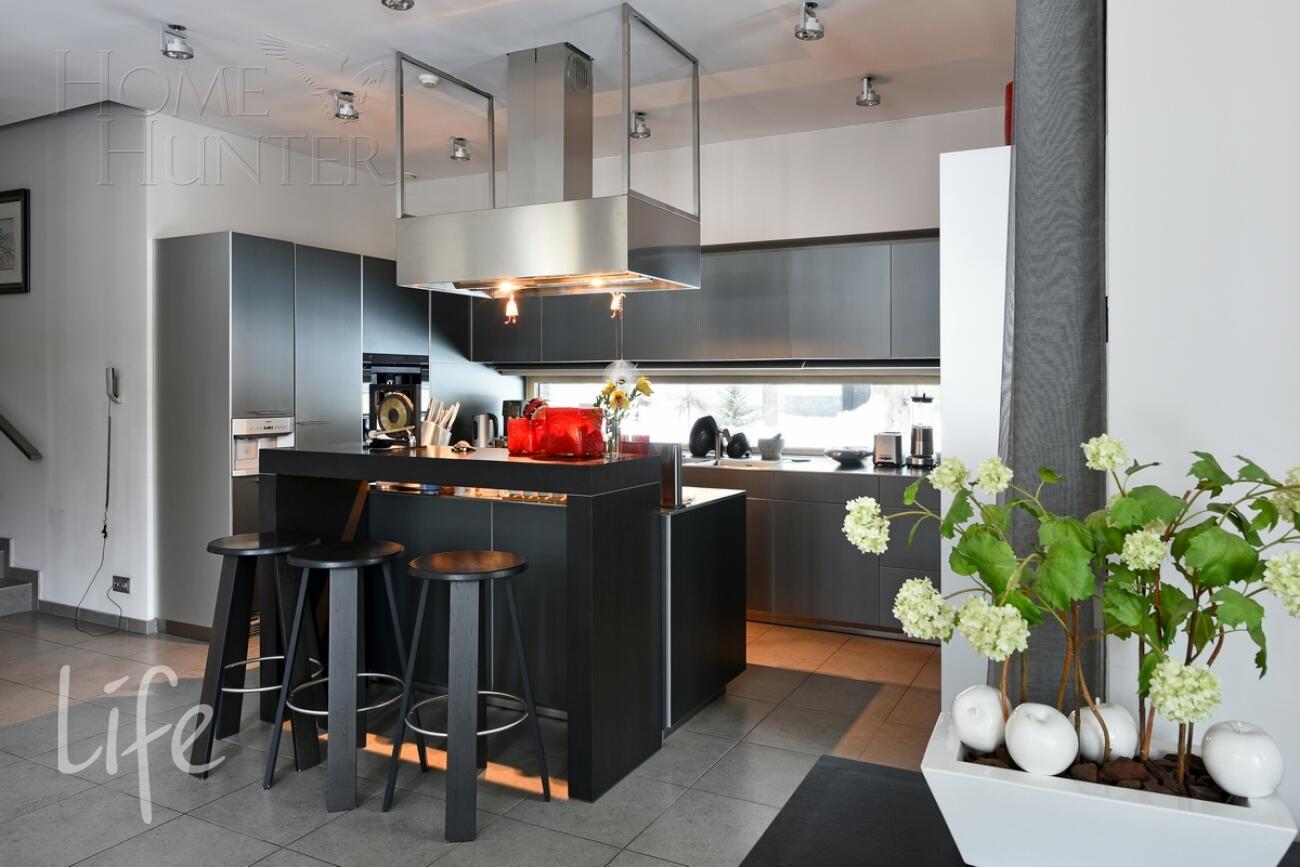 2-этажный коттедж 965 м² с отделкой