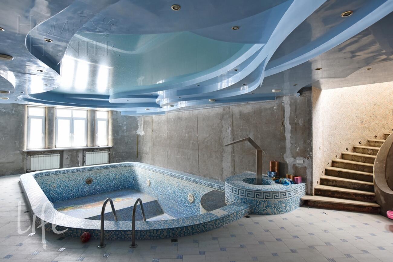 КОТТЕДЖ 1 339 м² с отделкой