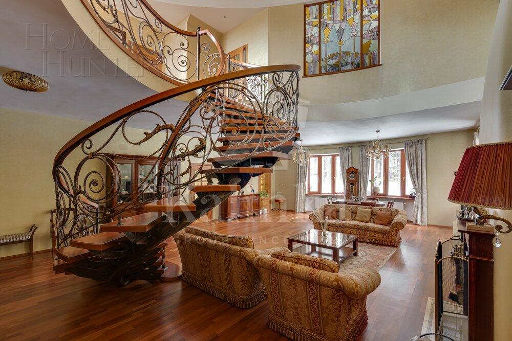 2-этажный коттедж 600 м² с отделкой