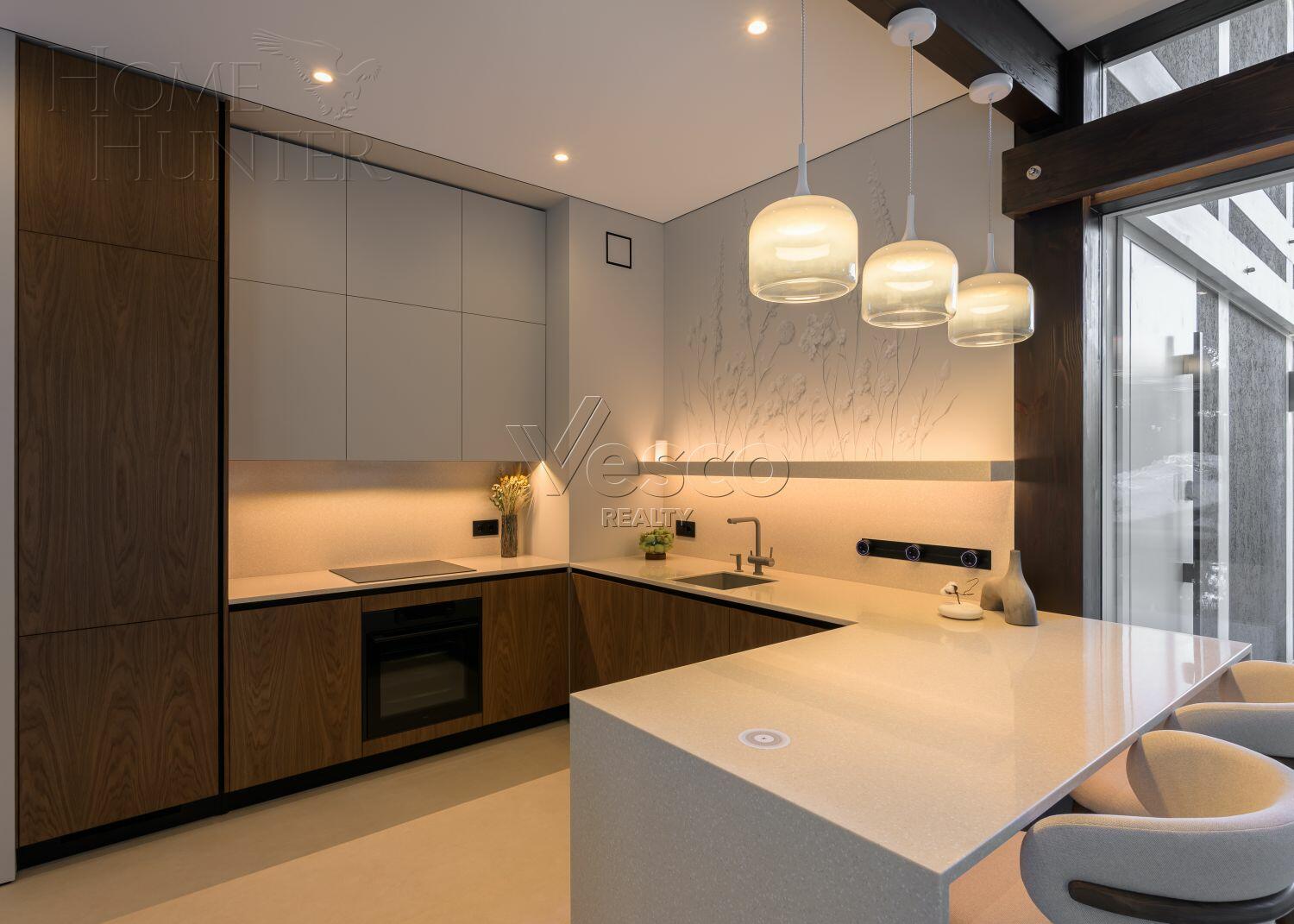 2-этажный коттедж 310 м² с отделкой