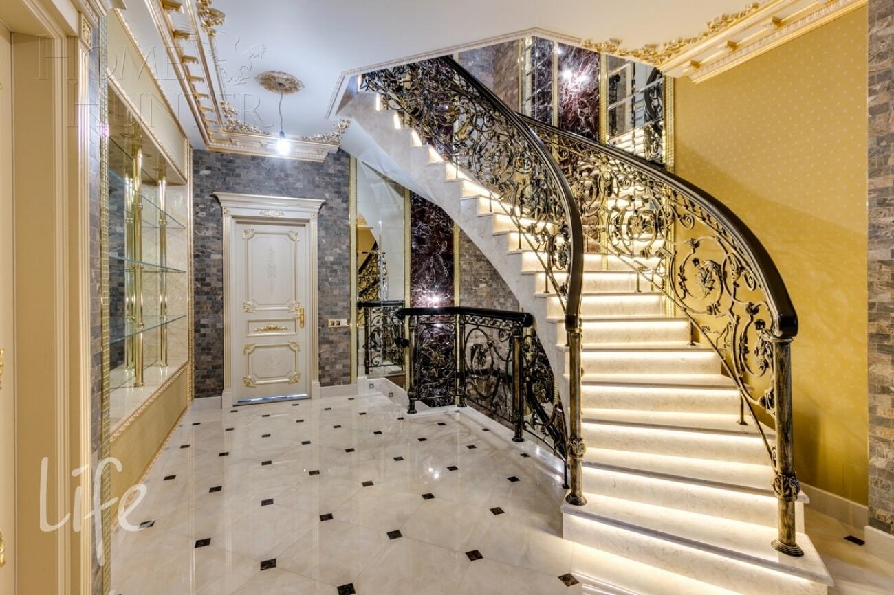 2-этажный коттедж 785 м² с отделкой