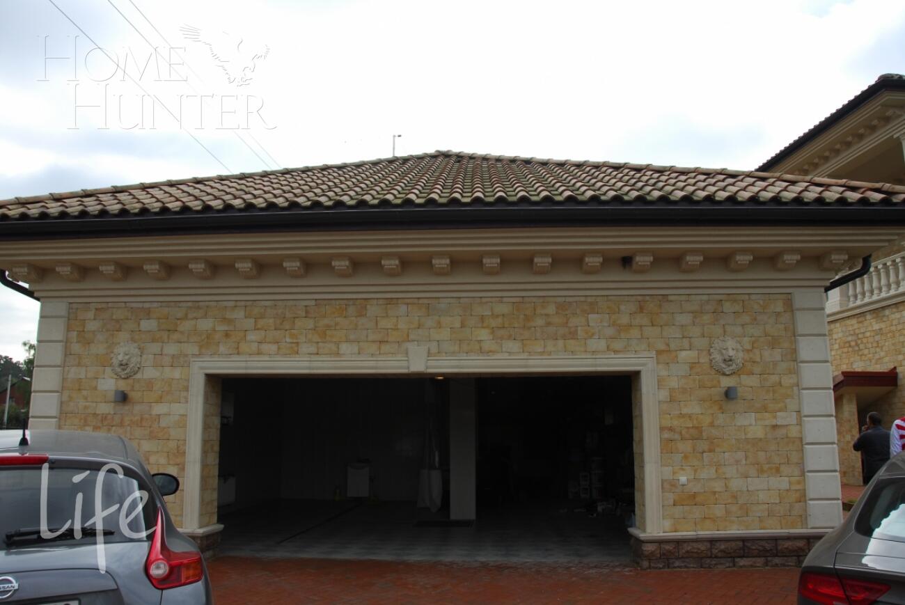 2-этажный коттедж 1 327 м² без отделки