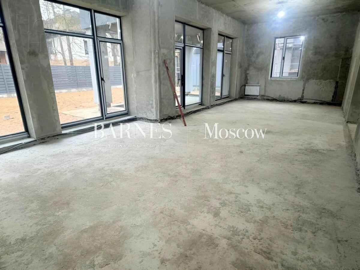 2-этажный коттедж 350 м² без отделки