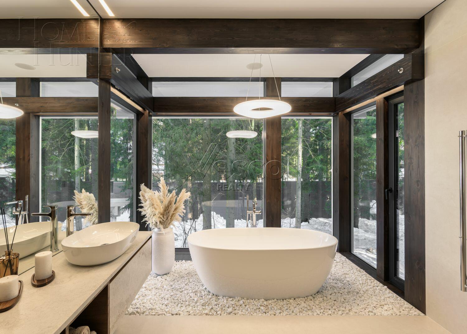 2-этажный коттедж 310 м² с отделкой