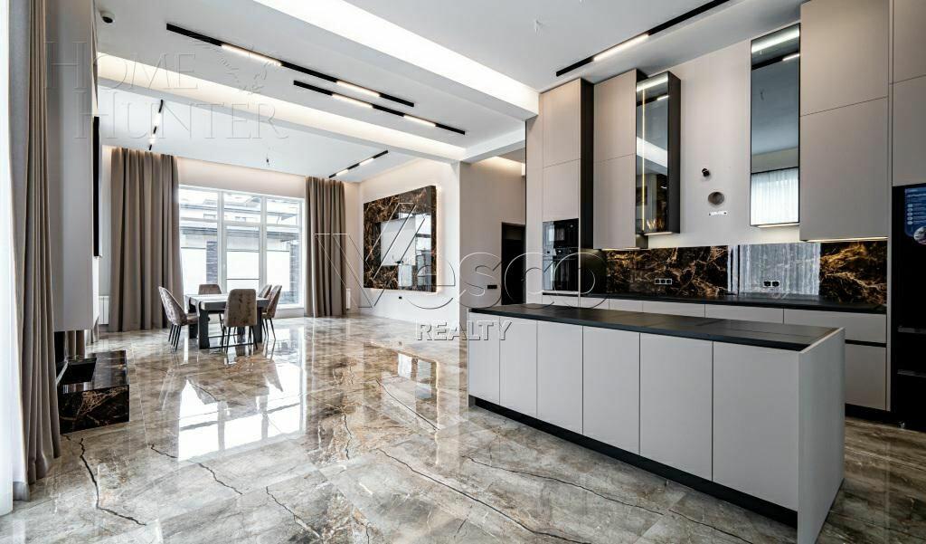 2-этажный коттедж 570 м² с отделкой