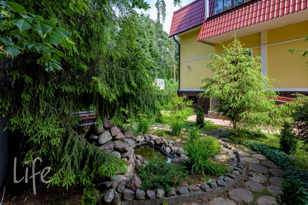 2-этажный коттедж 450 м² с отделкой