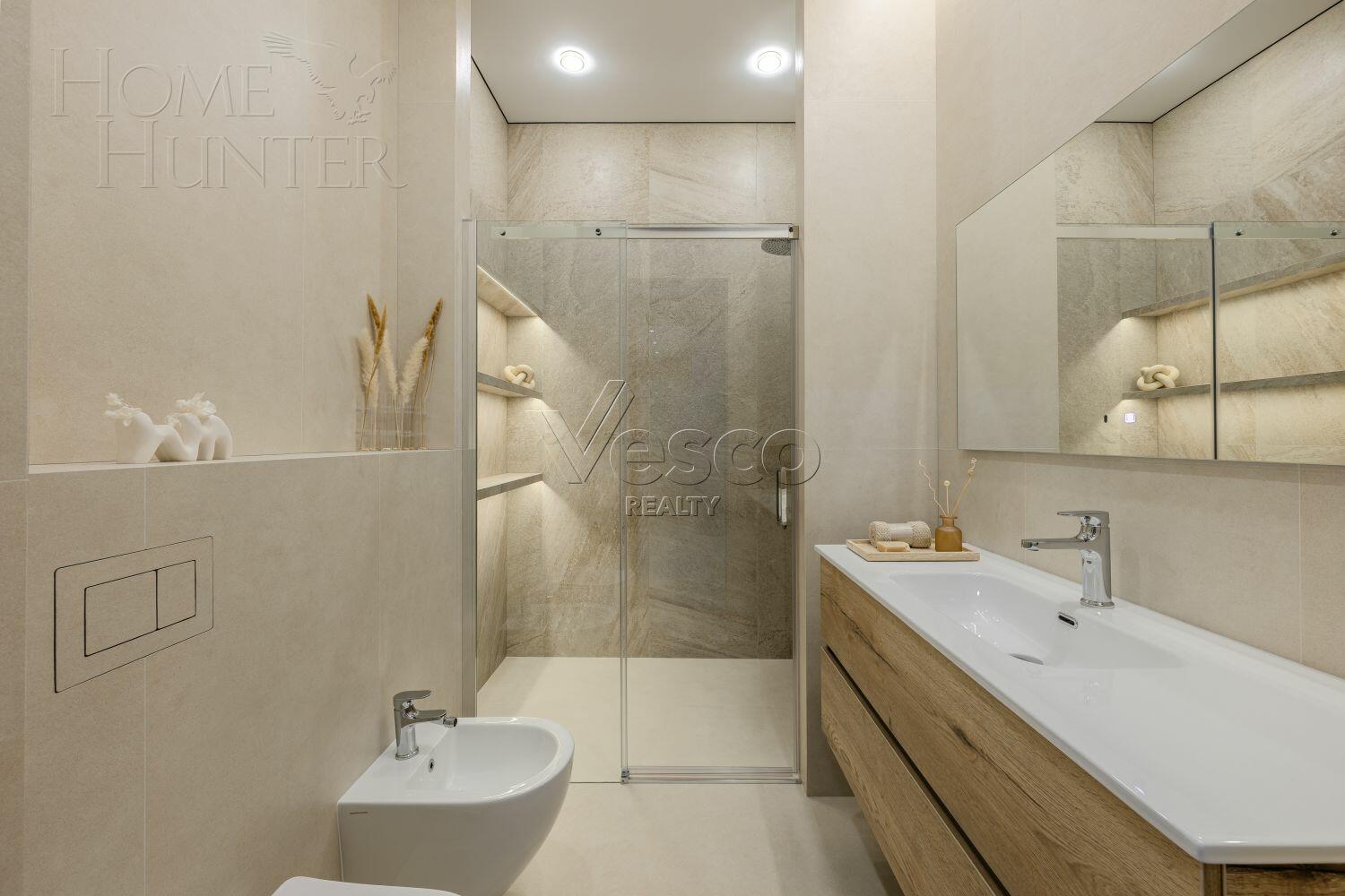 2-этажный коттедж 310 м² с отделкой