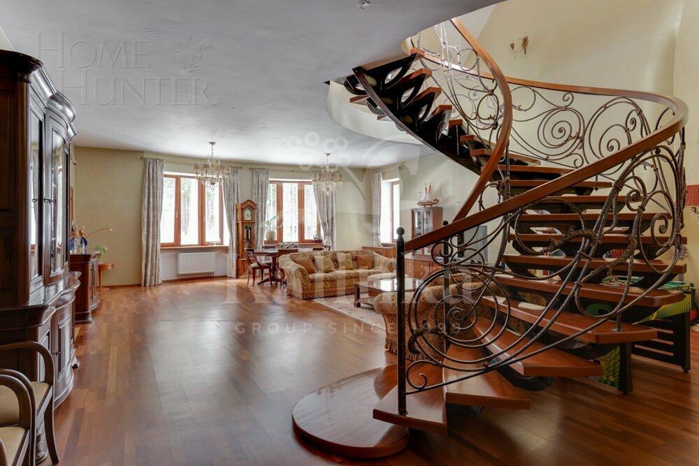 2-этажный коттедж 600 м² с отделкой