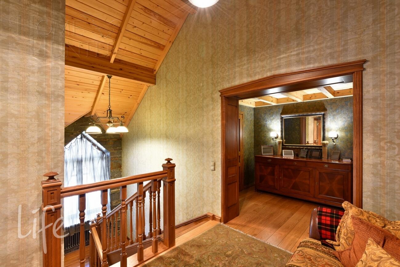 2-этажный коттедж 400 м² с отделкой