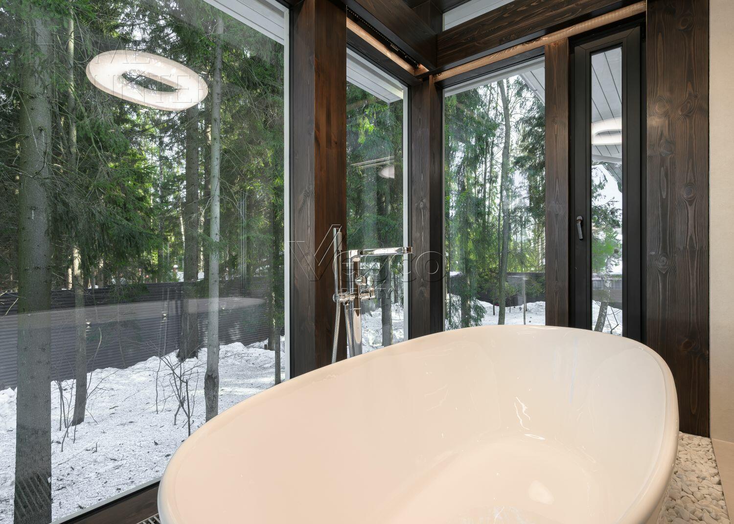 2-этажный коттедж 310 м² с отделкой