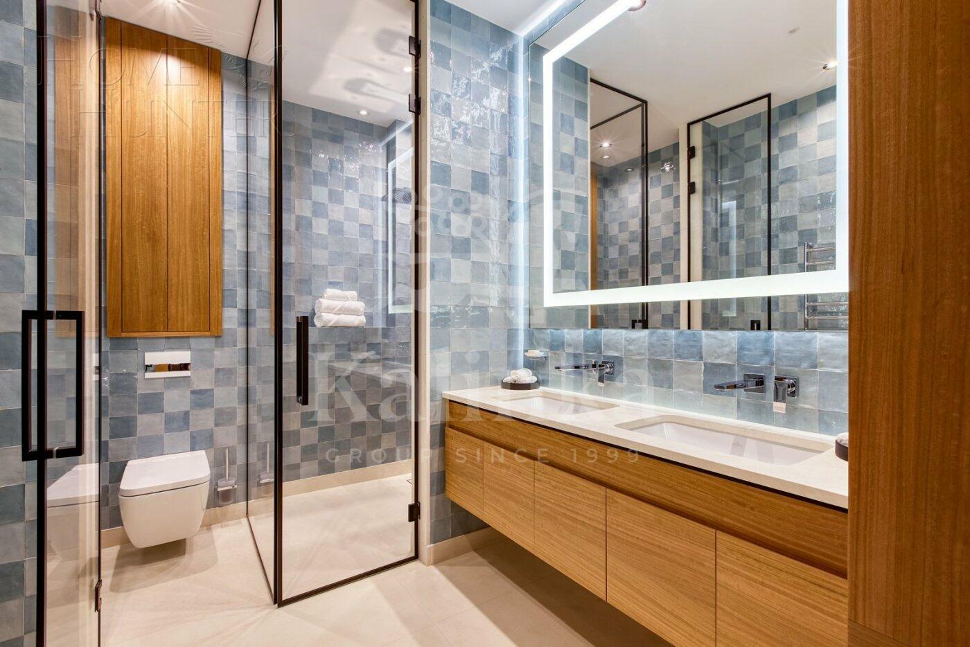 3-этажный коттедж 1 500 м² с отделкой