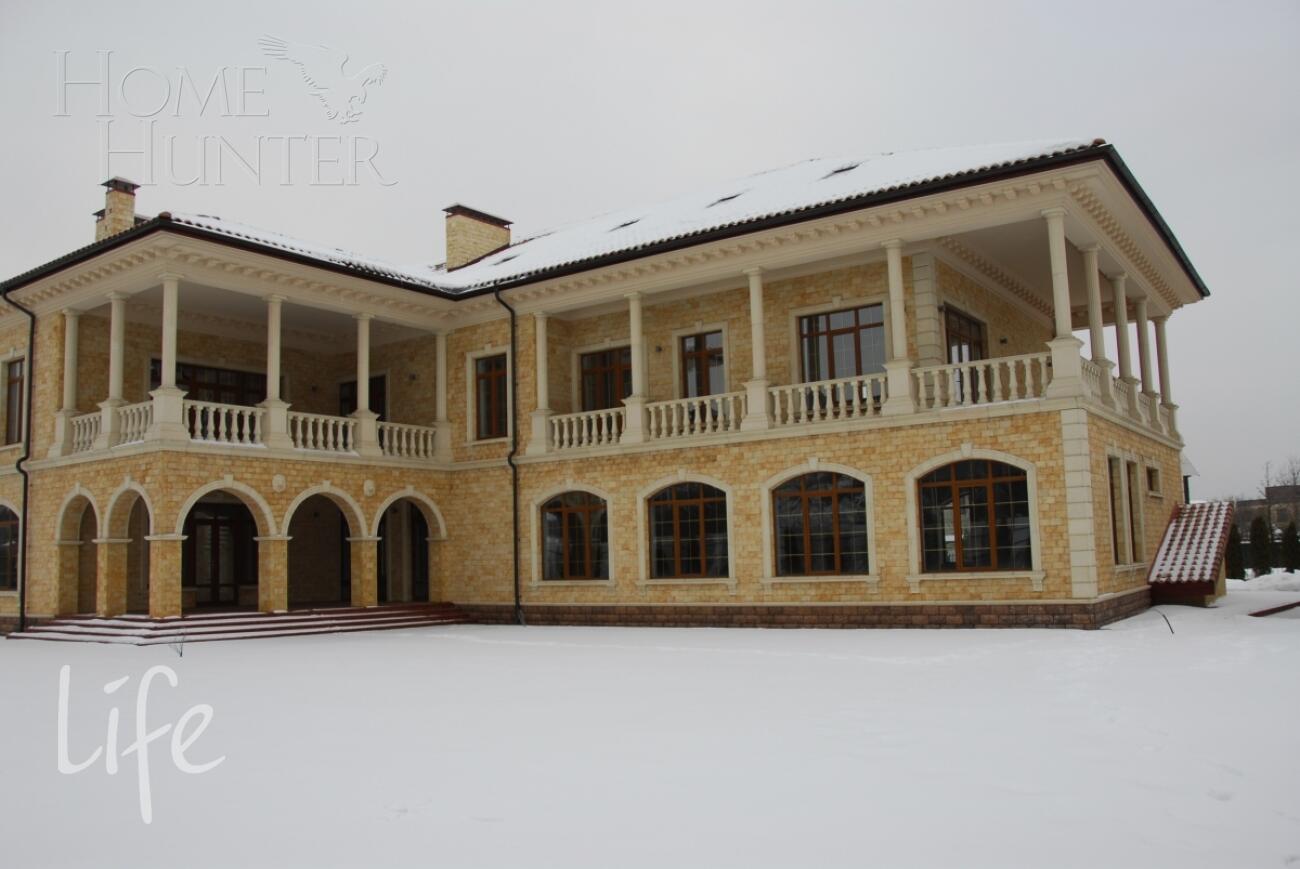 2-этажный коттедж 1 327 м² без отделки