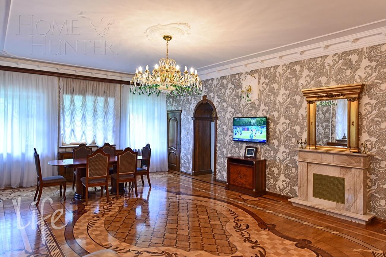 2-этажный коттедж 450 м² с отделкой