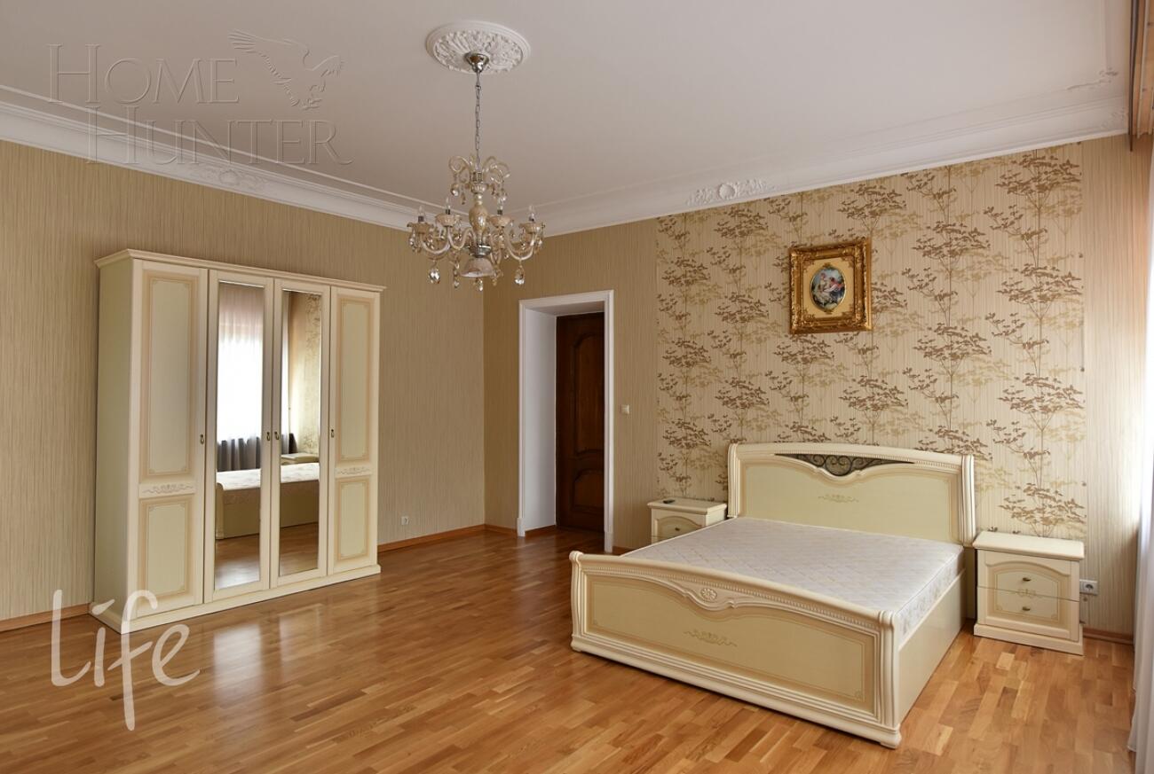 2-этажный коттедж 450 м² с отделкой