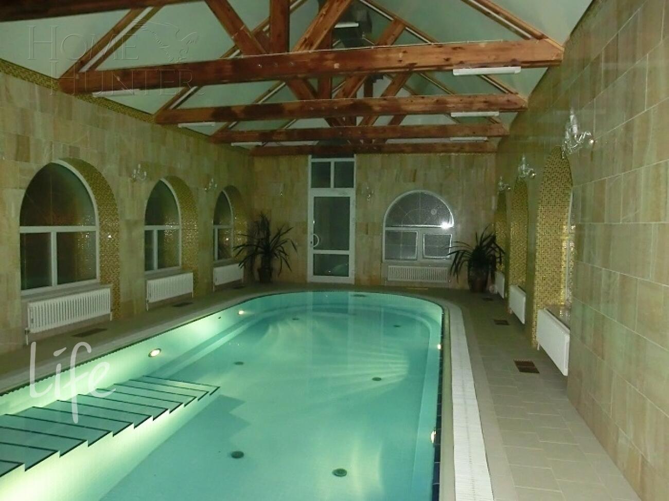 КОТТЕДЖ 520 м² с отделкой