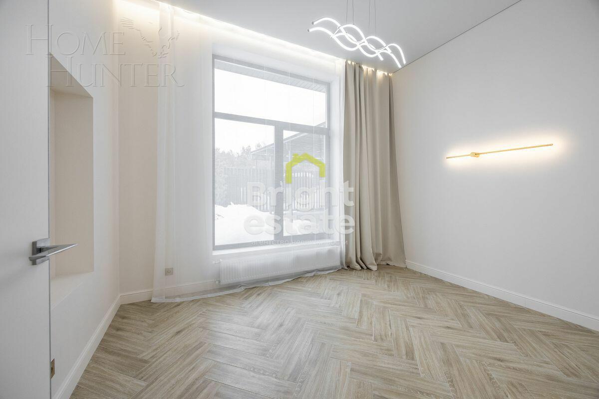 1-этажный коттедж 175 м² с отделкой