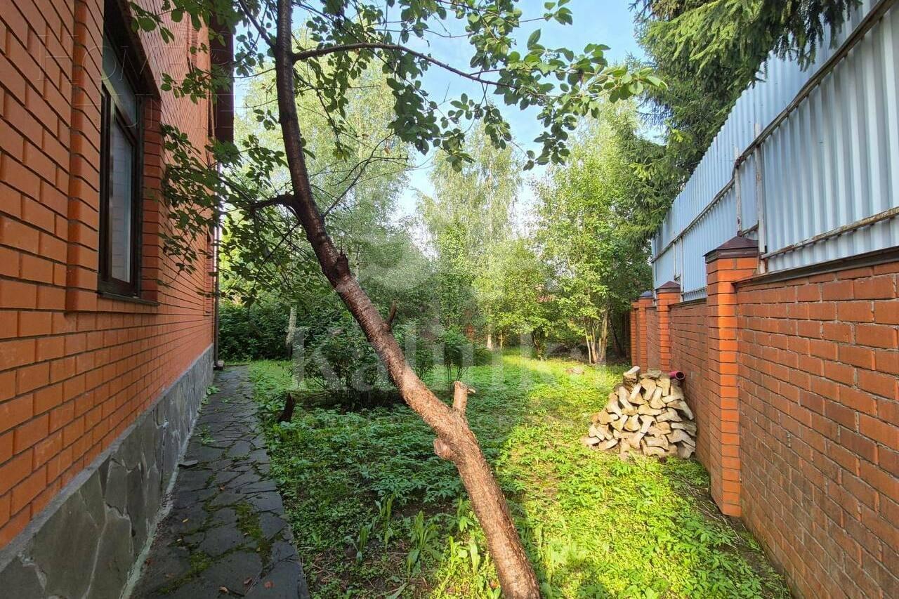 2-этажный коттедж 300 м² с отделкой