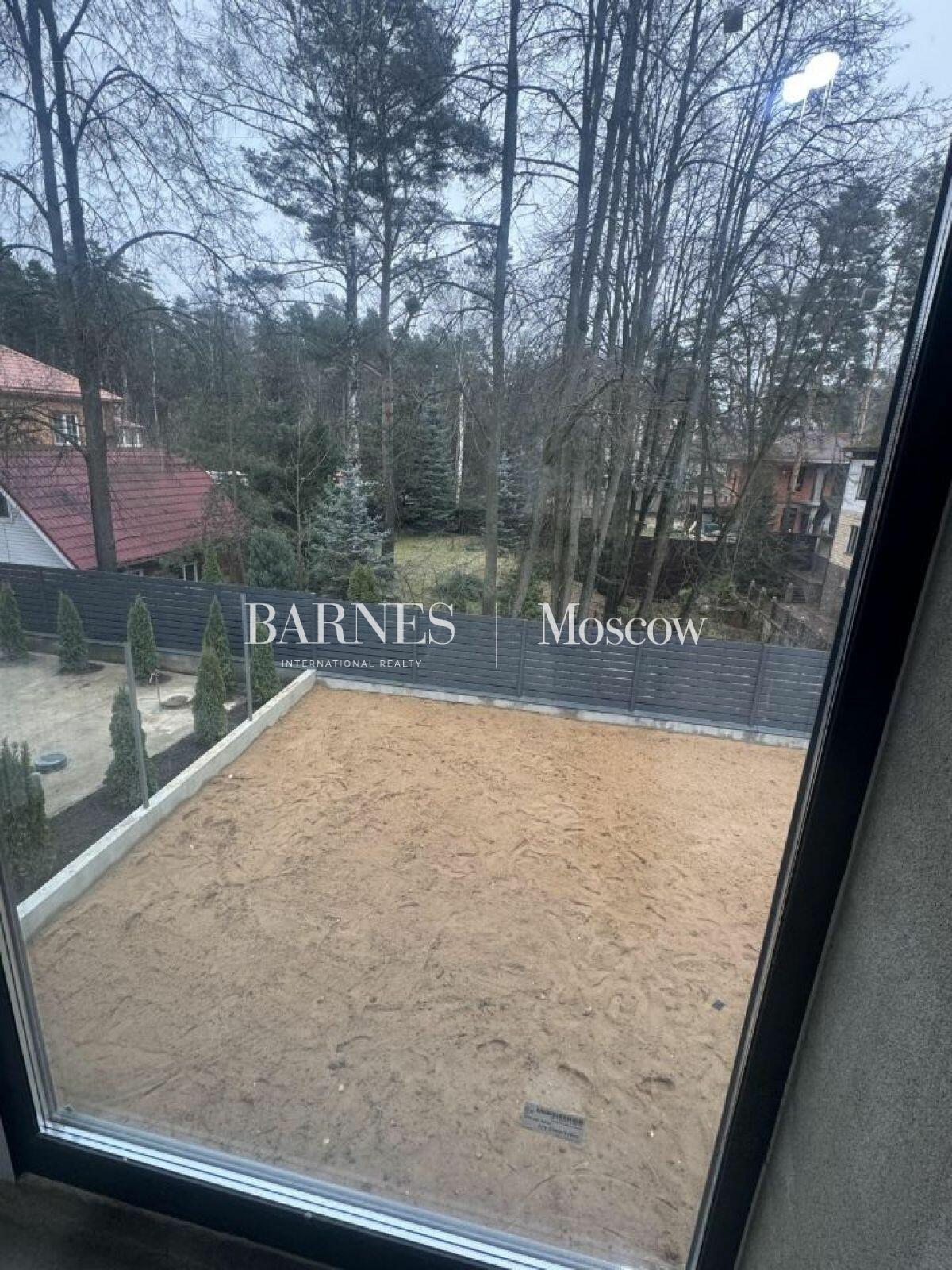 2-этажный коттедж 350 м² без отделки