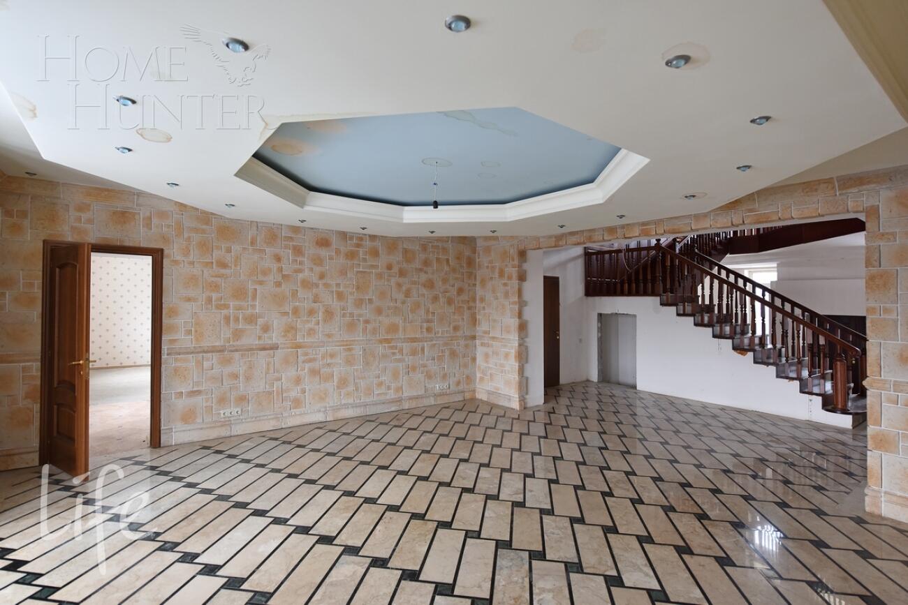 КОТТЕДЖ 1 339 м² с отделкой