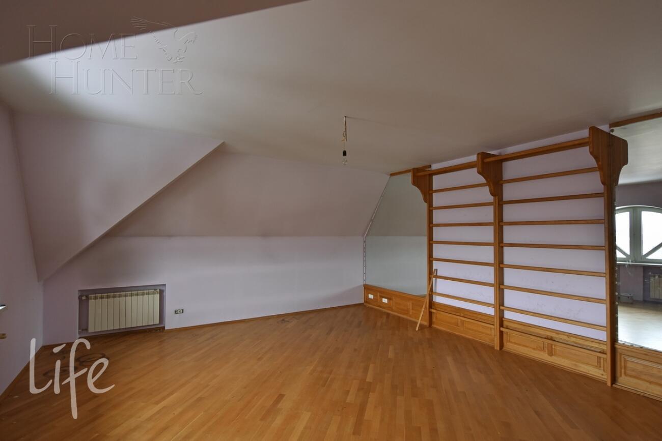 КОТТЕДЖ 1 339 м² с отделкой