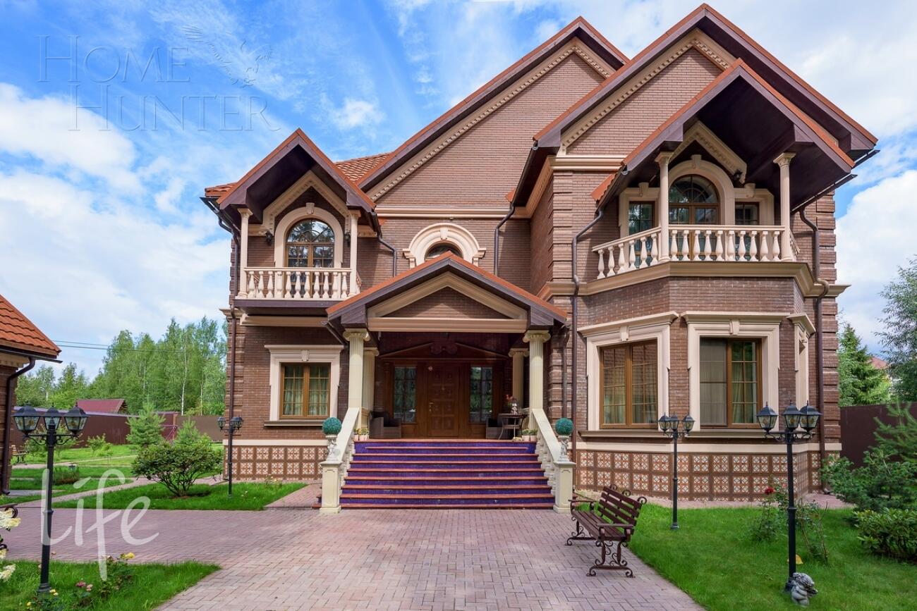 2-этажный коттедж 925 м² с отделкой