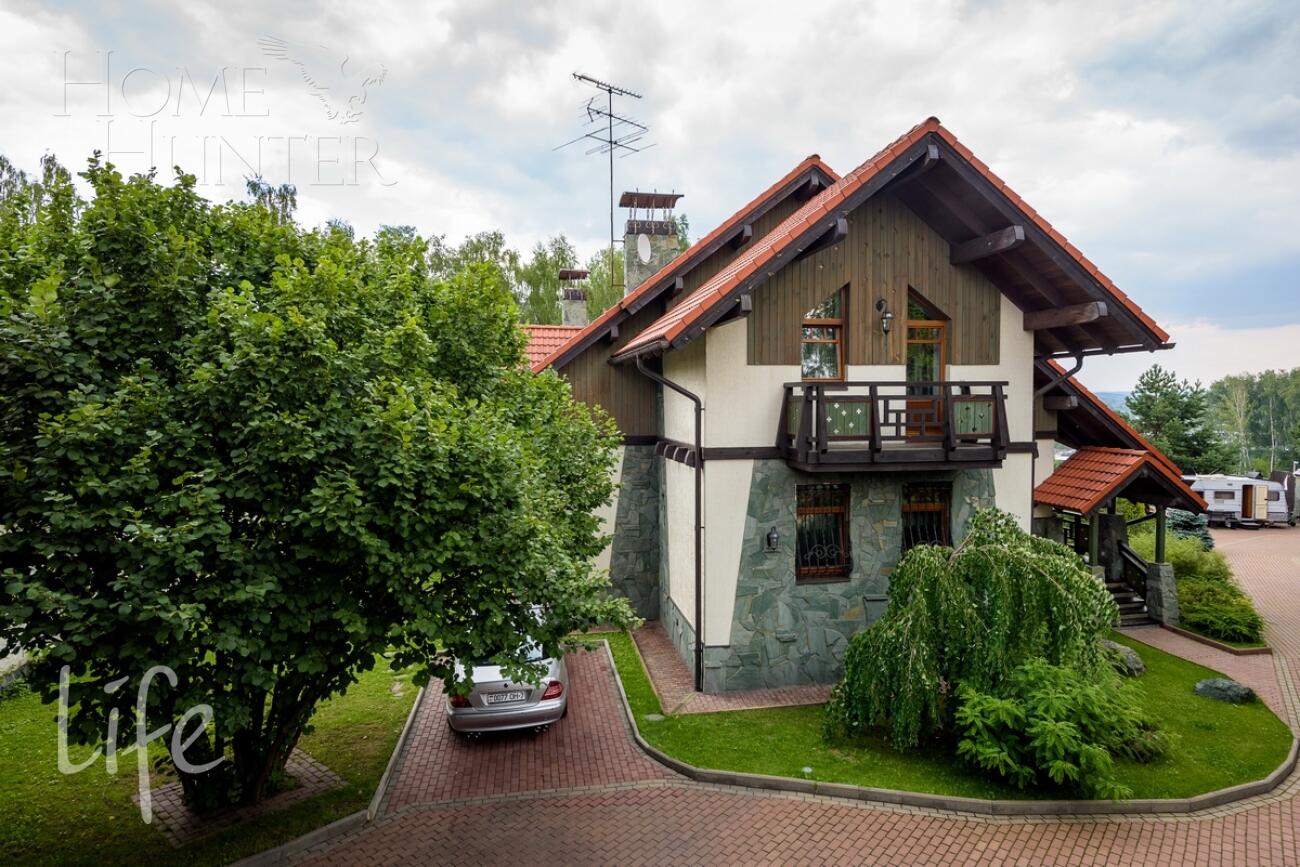 2-этажный коттедж 400 м² с отделкой