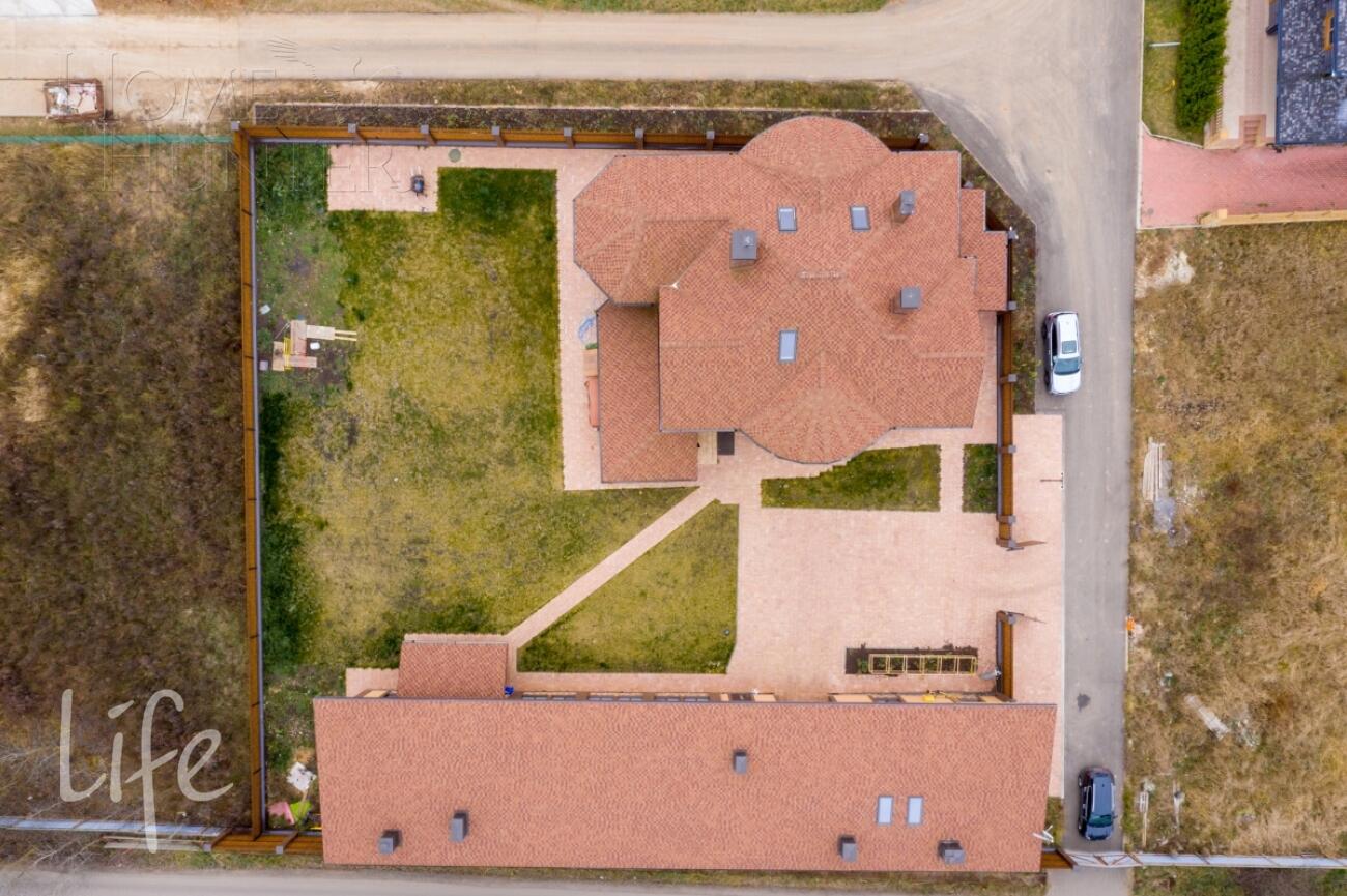 2-этажный коттедж 782 м² с отделкой