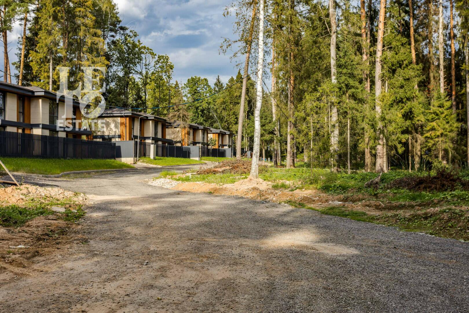 2-этажный коттедж 230 м² без отделки