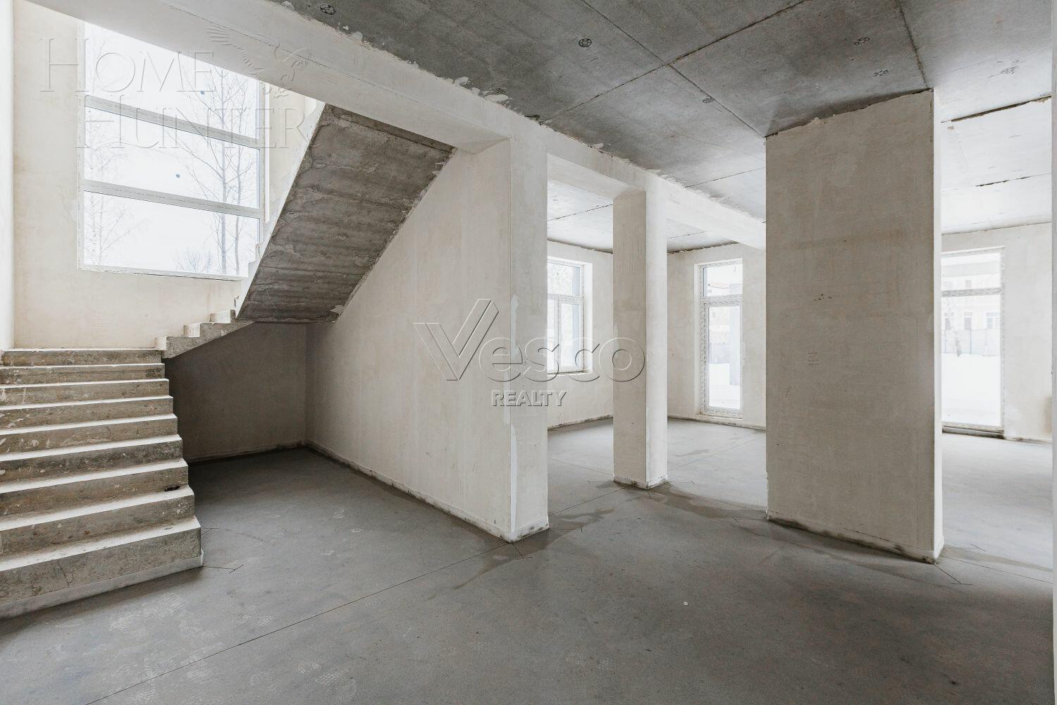 2-этажный коттедж 472 м² без отделки