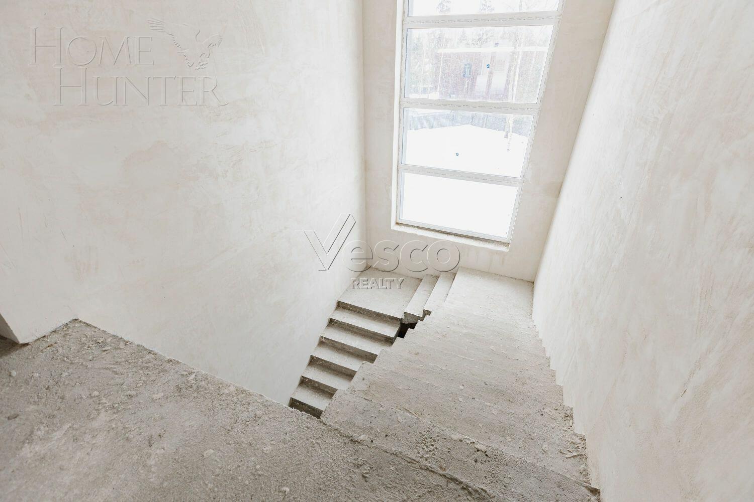 2-этажный коттедж 472 м² без отделки