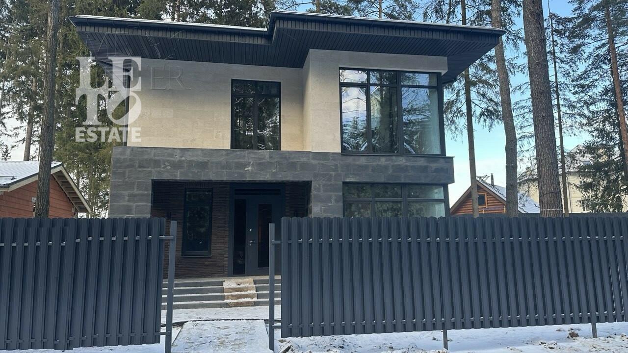 2-этажный коттедж 230 м² без отделки