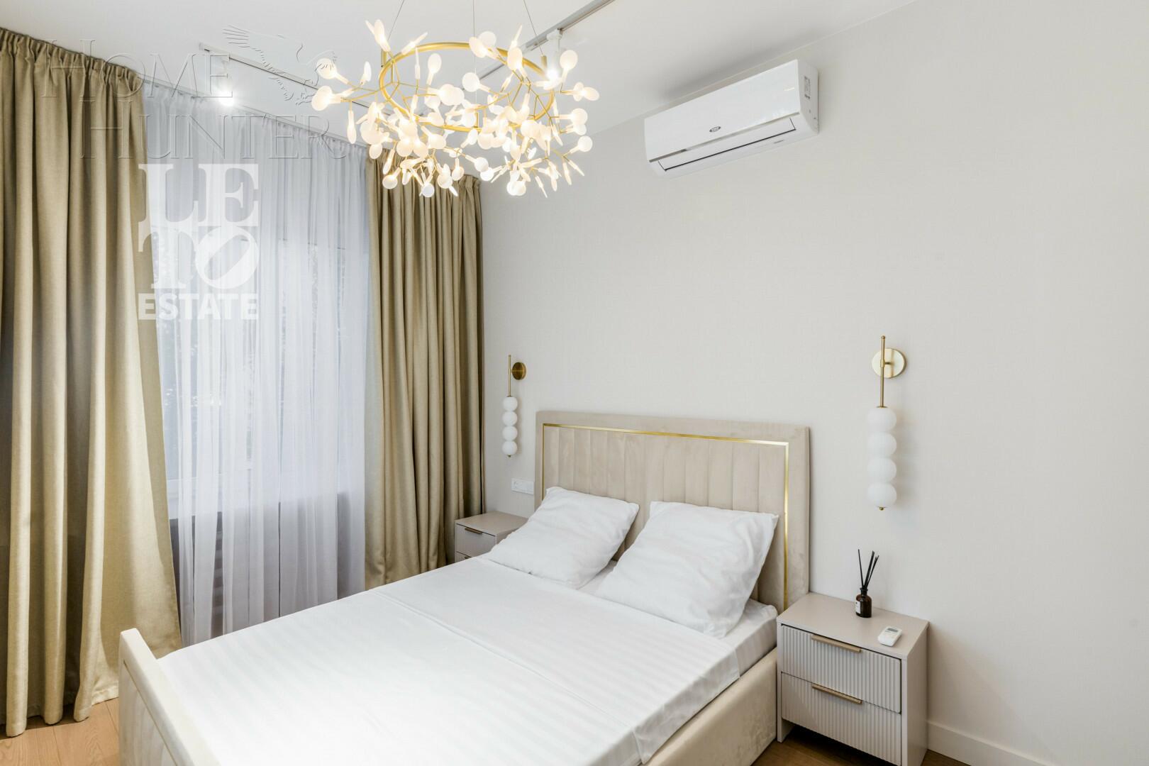 2-этажный коттедж 300 м² с отделкой