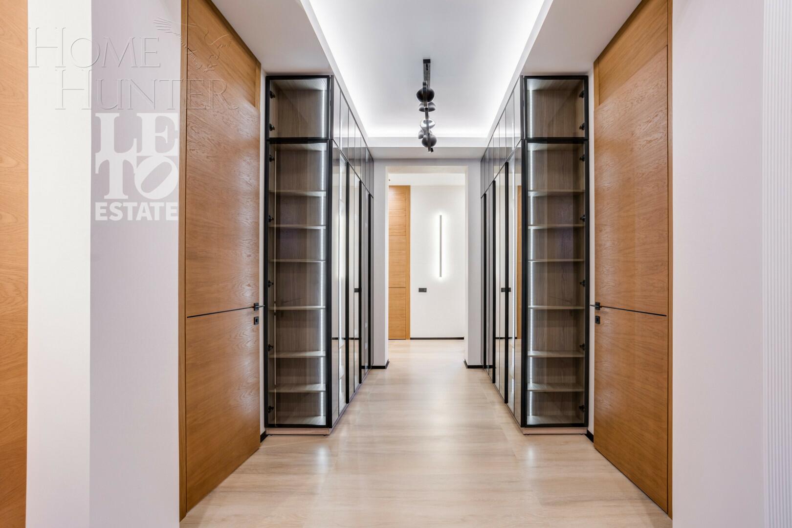 2-этажный коттедж 340 м² с отделкой