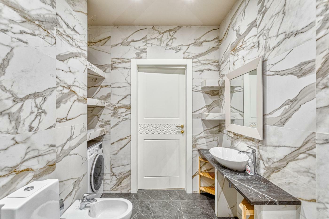 3-КОМН. КВАРТИРА С ОТДЕЛКОЙ 120 М² НА 3 ЭТАЖЕ