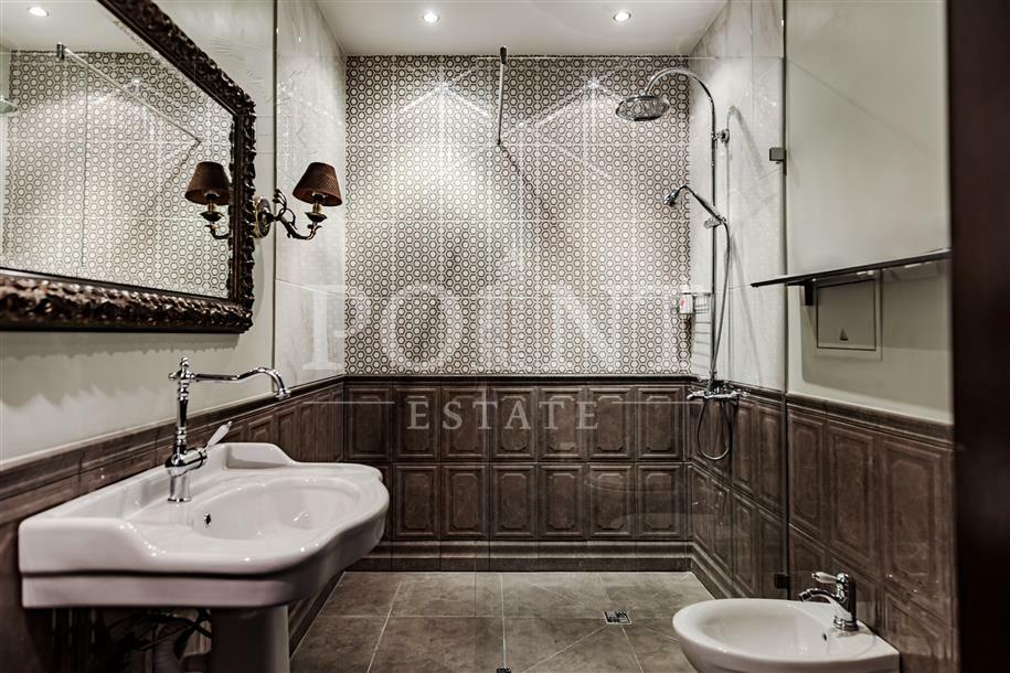 2-этажный коттедж 1 400 м² с отделкой
