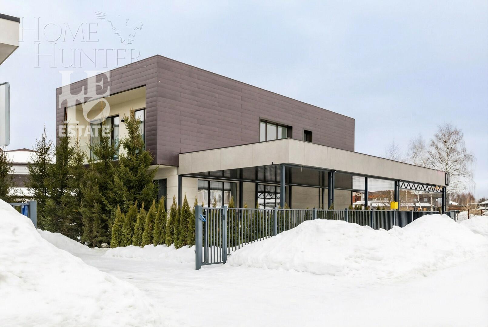 2-этажный коттедж 300 м² с отделкой