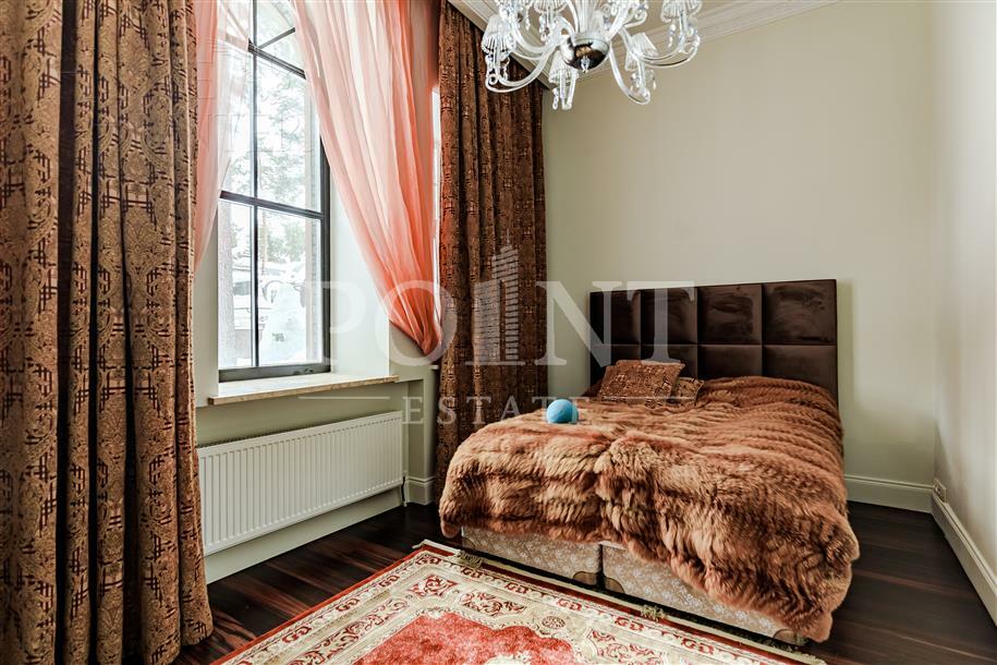 2-этажный коттедж 1 400 м² с отделкой