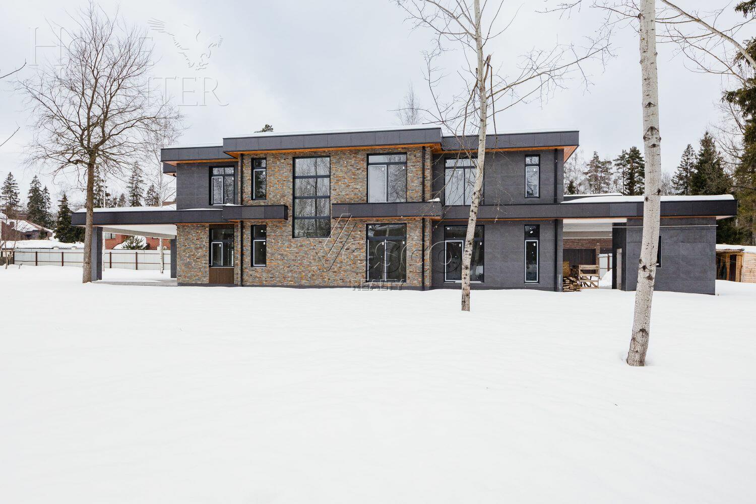 2-этажный коттедж 472 м² без отделки