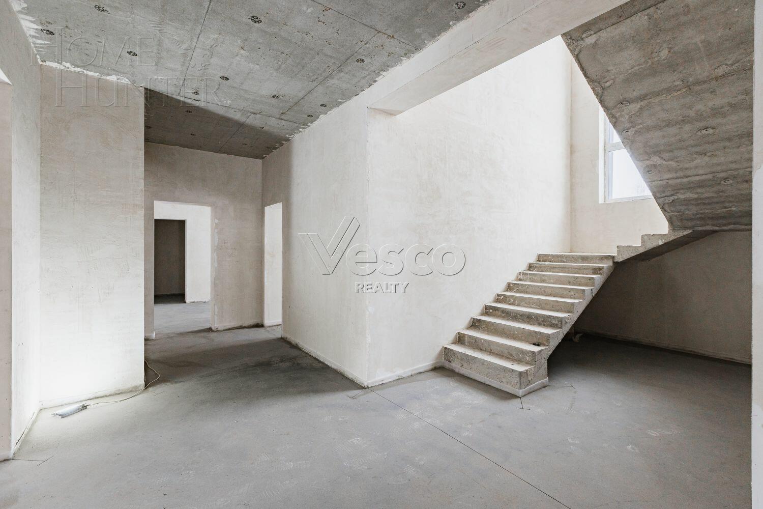 2-этажный коттедж 472 м² без отделки