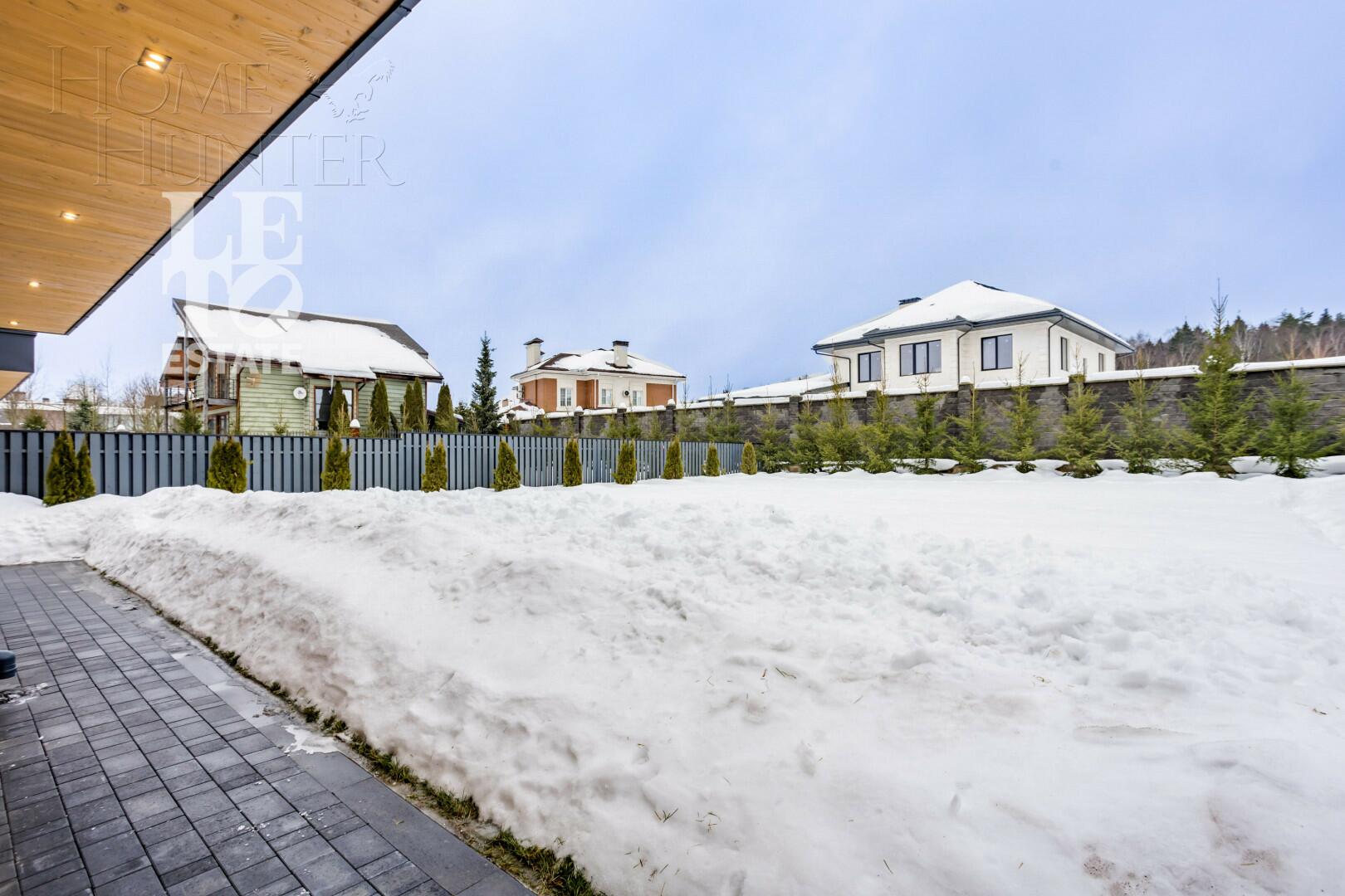 2-этажный коттедж 340 м² с отделкой