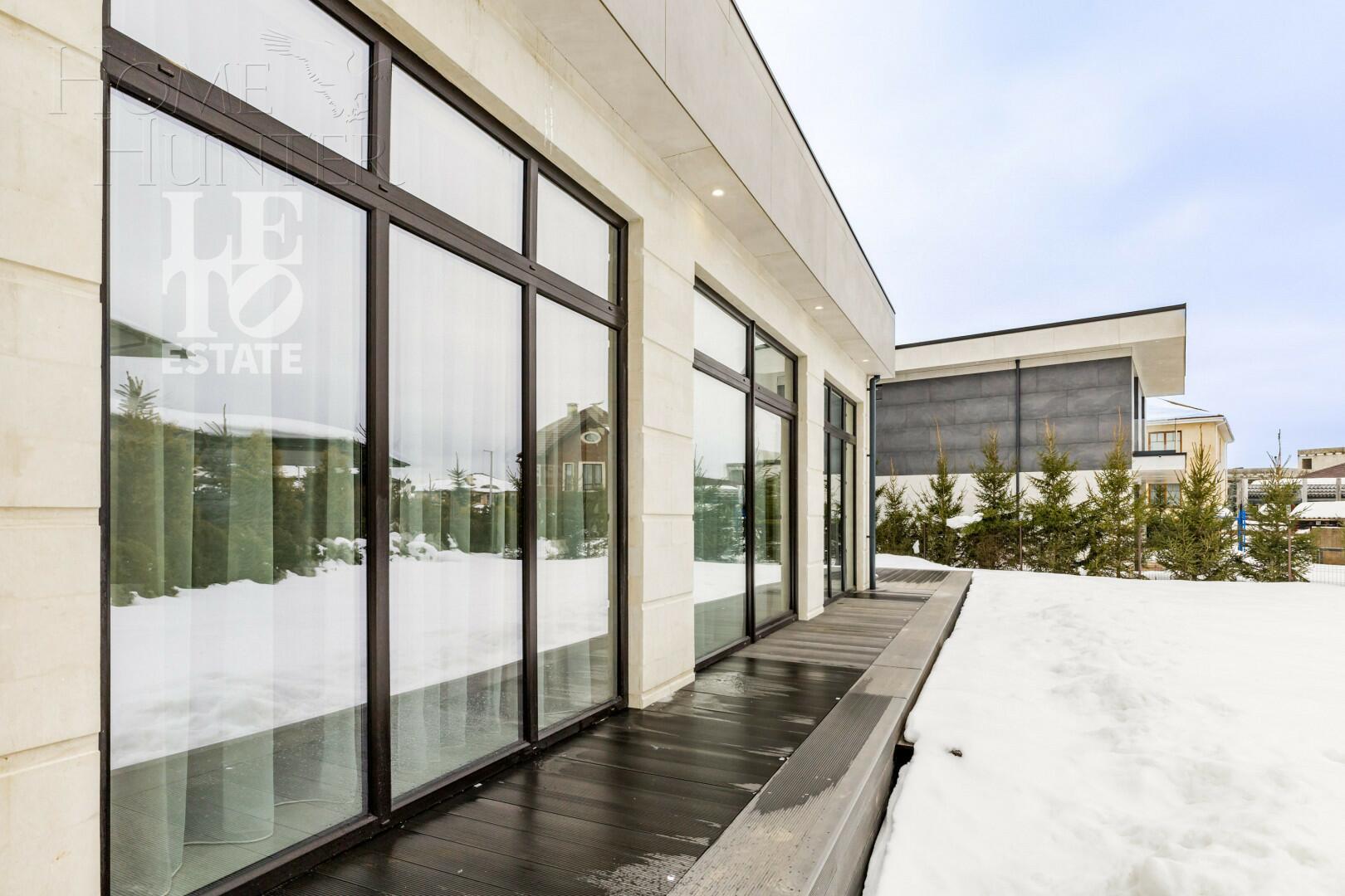 2-этажный коттедж 300 м² с отделкой