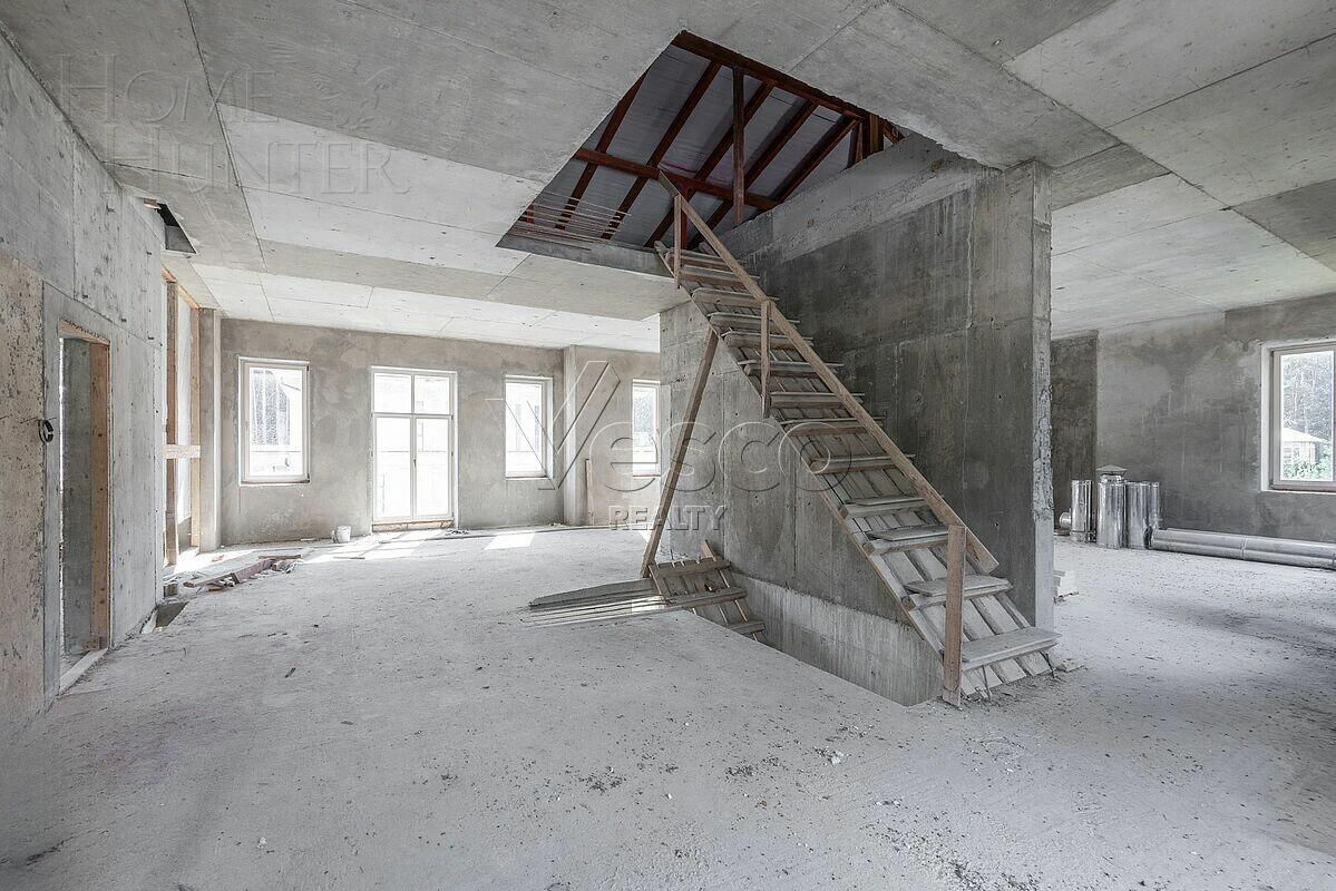 2-этажный коттедж 655 м² без отделки