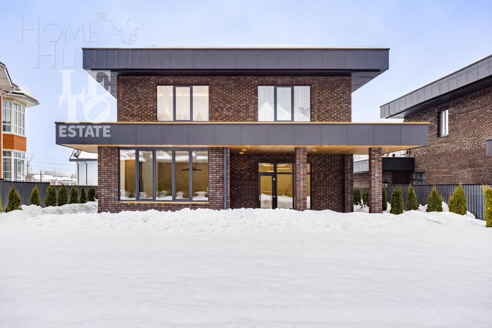 2-этажный коттедж 340 м² с отделкой