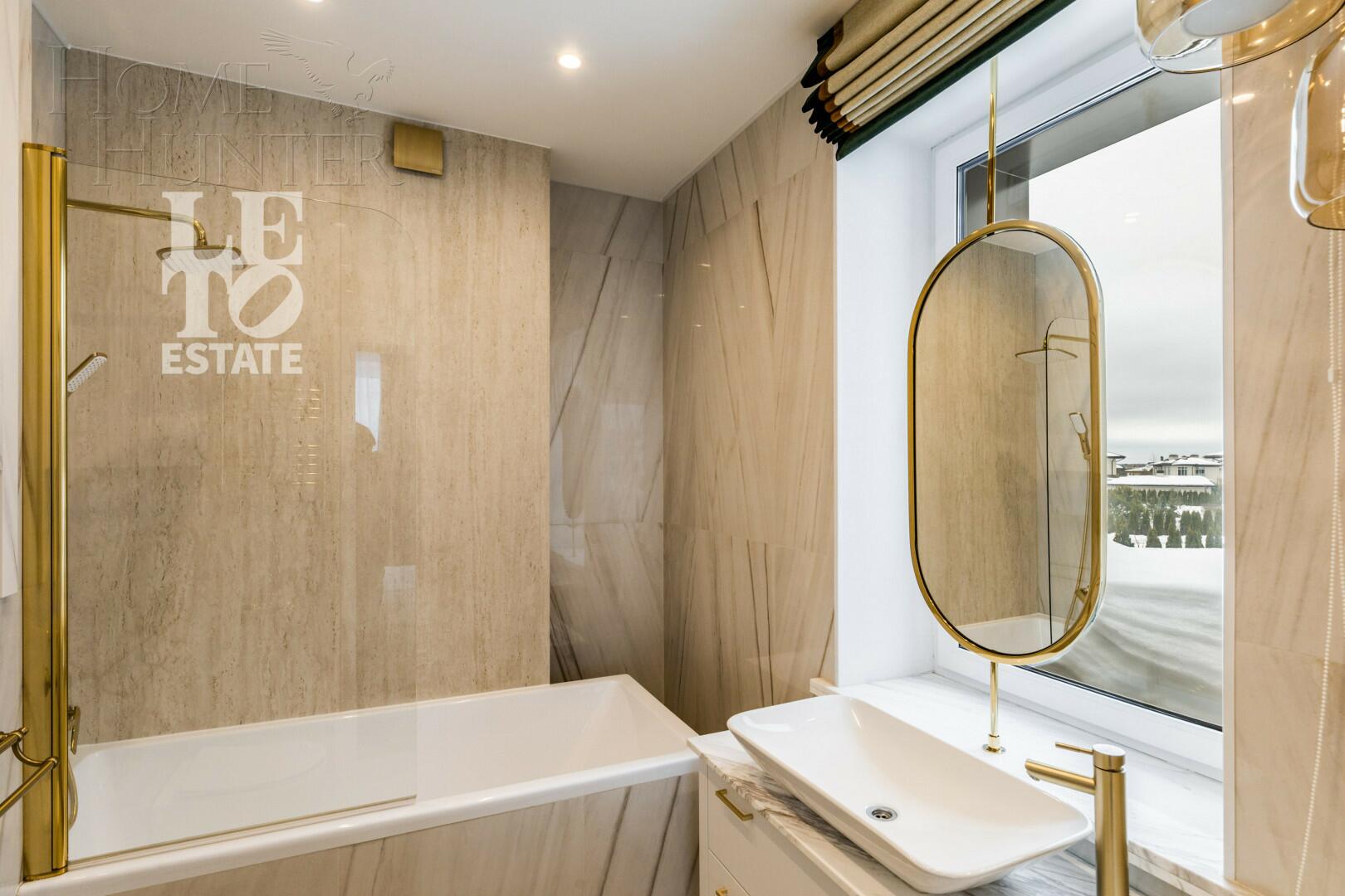 2-этажный коттедж 300 м² с отделкой