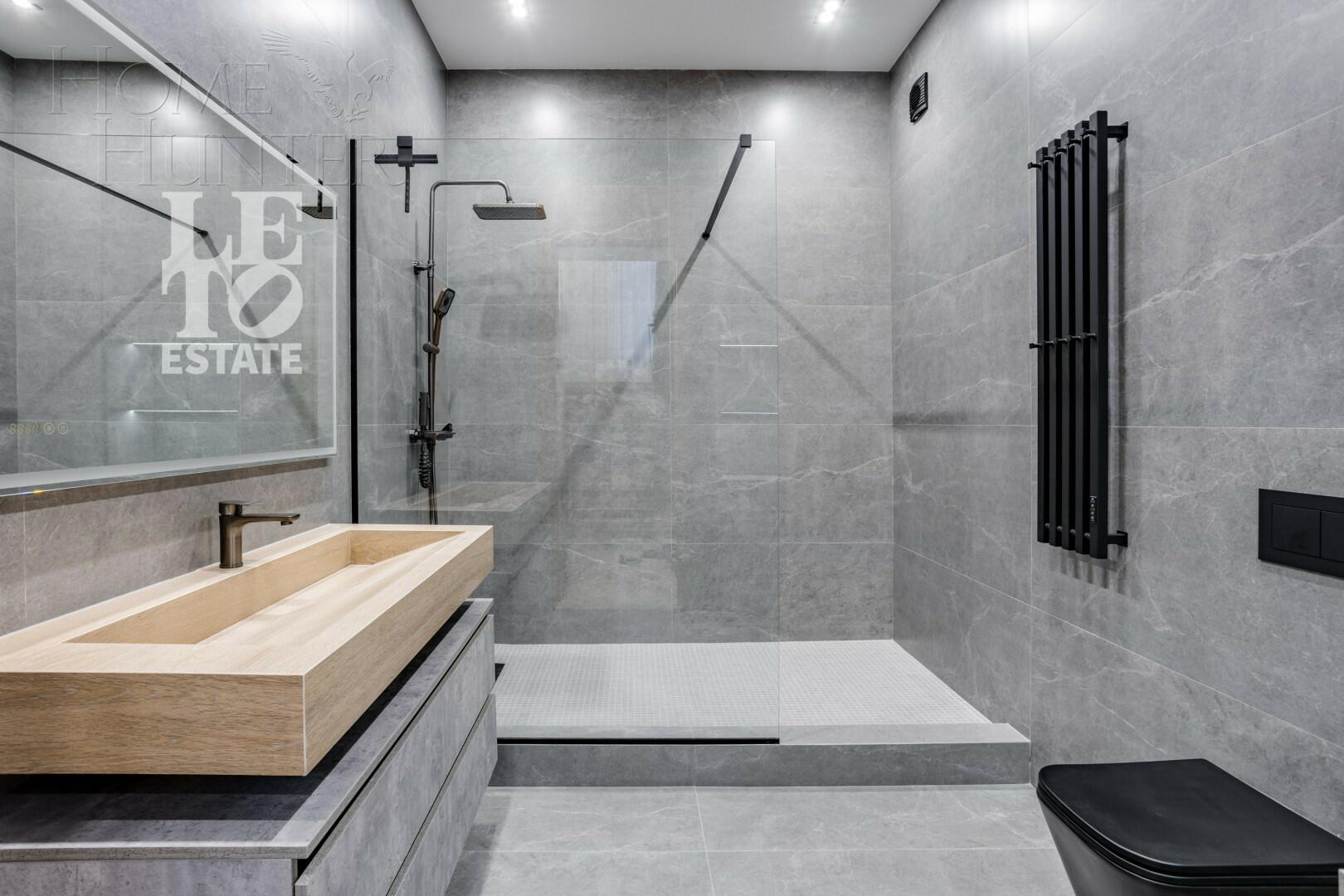 2-этажный коттедж 340 м² с отделкой