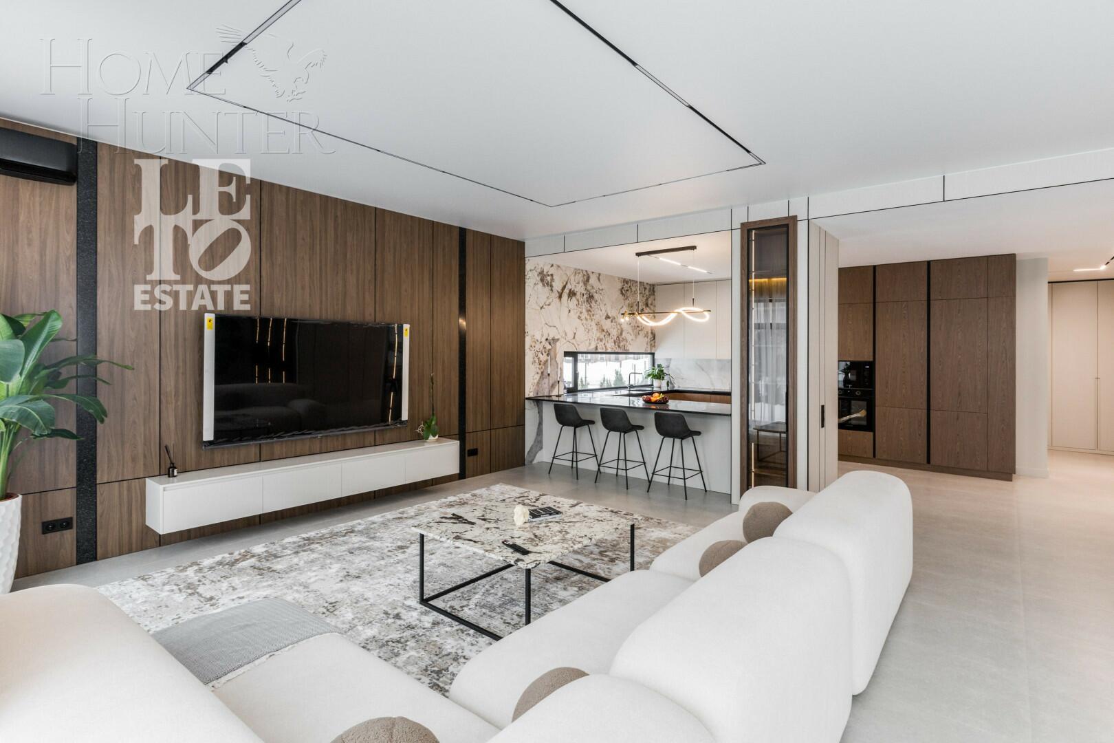 2-этажный коттедж 300 м² с отделкой